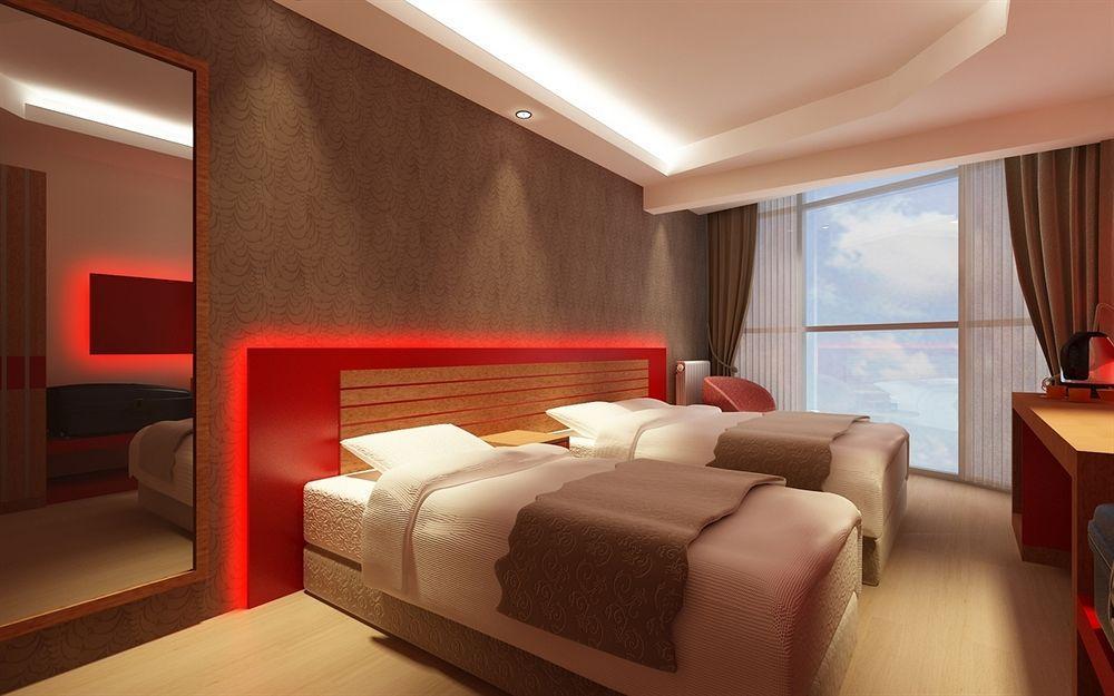 Anil Hotel Bergama Exterior photo